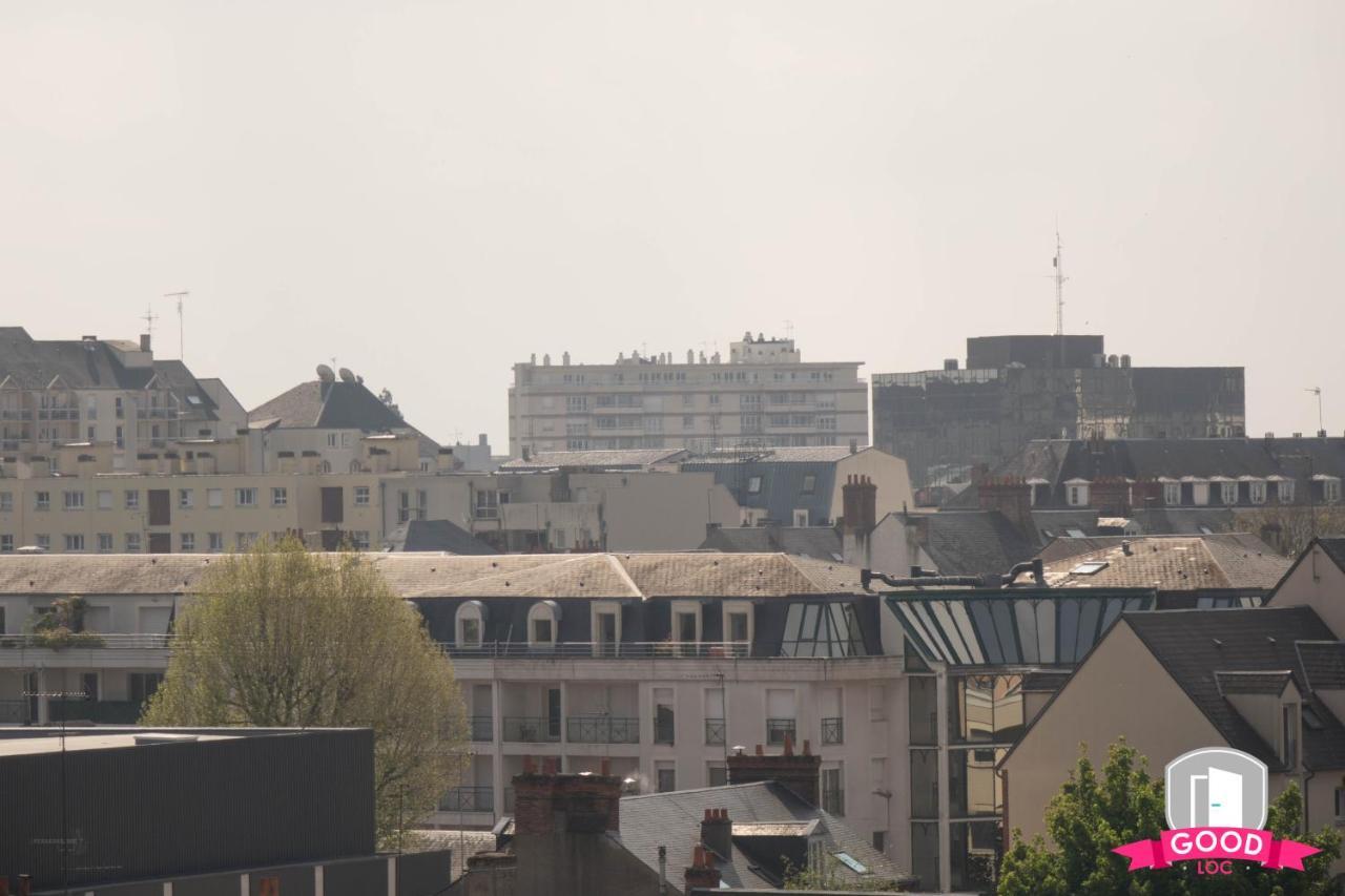Le Duplex Ensoleille Du Parc * Parking * Balcon * Apartment Orleans Luaran gambar